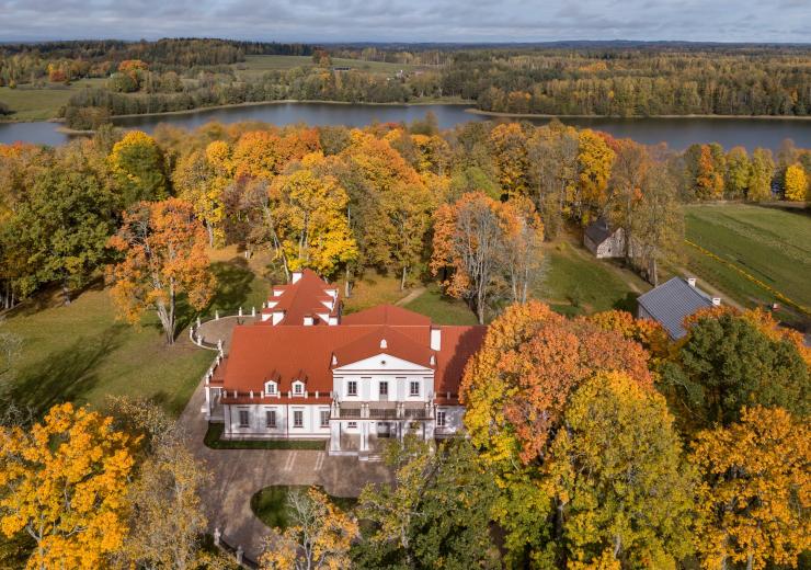 Kviečiame ūkininkus ir visus, besidominčius agromiškininkyste į konferenciją Ilzenbergo dvare ir ūkyje